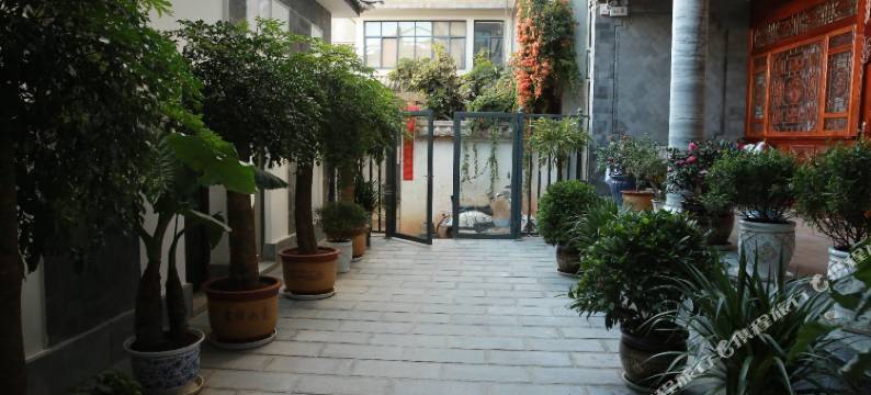 大理半山楼客栈图片