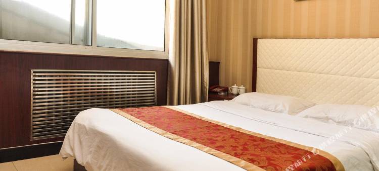 滦平酔红颜宾馆图片