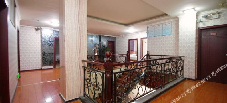 蓝波湾商务宾馆(宜宾大观楼店)图片