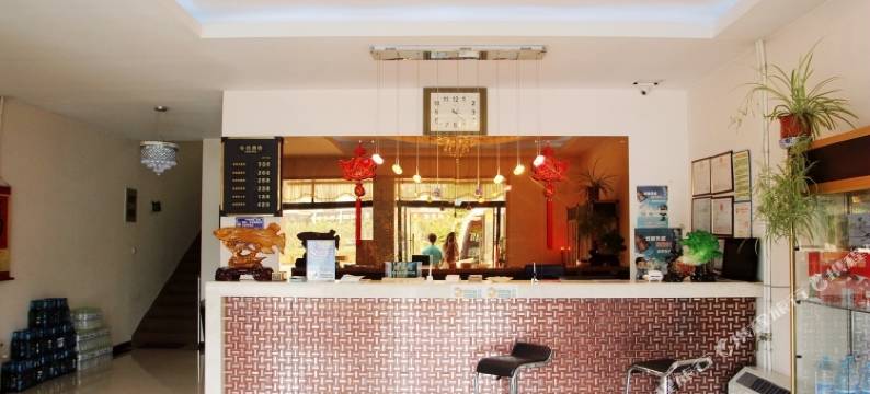 青岛新港宾馆图片