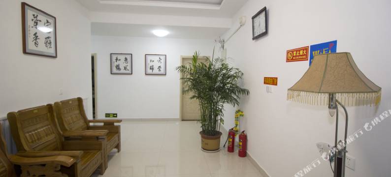 东安商务宾馆(安丘汽车站店)图片