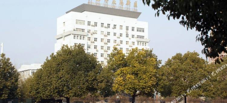 如家商旅酒店(枣庄薛城光明西路高铁站店)图片