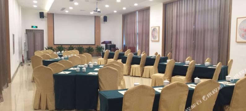 许昌云锦温泉酒店图片