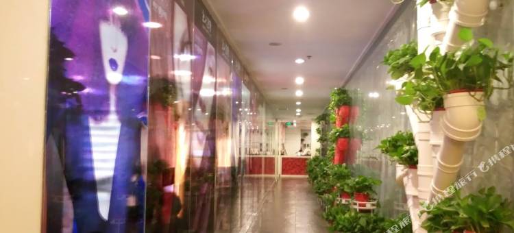 将台酒店(北京朝阳高铁站将台地铁站店)图片