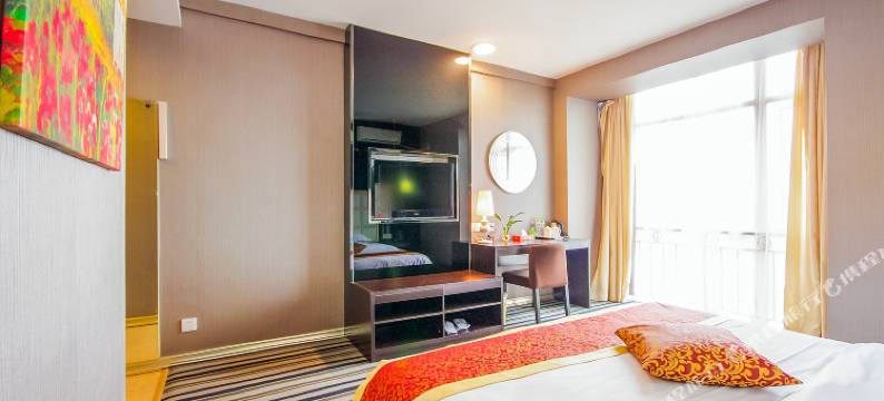 峨眉山佰思特酒店图片