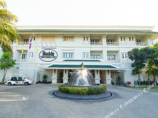 巴迪東方江邊酒店