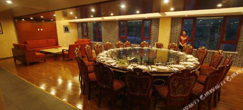 重渡沟水景大酒店图片