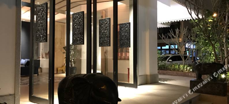 西双版纳景洪市爱纳酒店(告庄星光夜市店)图片