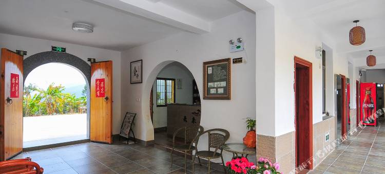 南靖土楼云来山庄图片