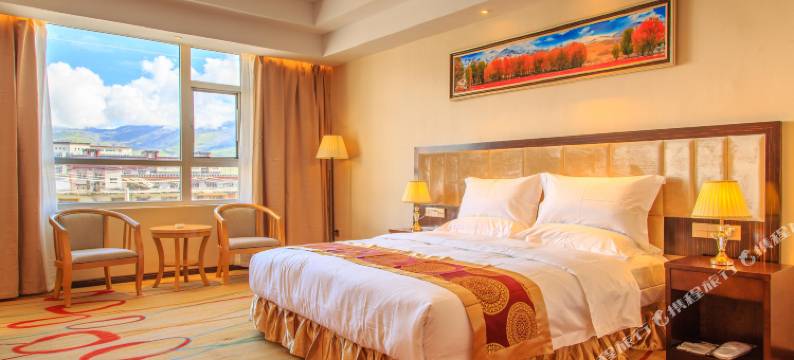 稻城稻亚·澜悦酒店(亚丁天街店)图片