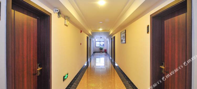 昆明富章堂酒店图片