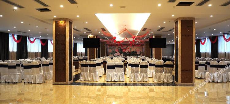 南充团结大酒店(西华师大火车站店)图片