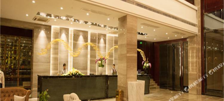 铂星酒店(北海海富大厦店)图片