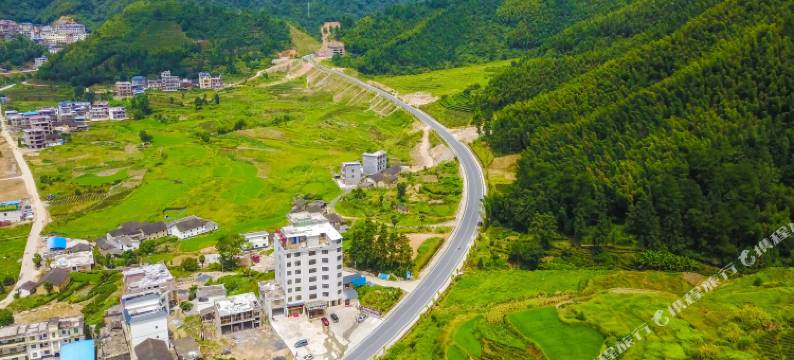 大山酒店(莽山大峡谷漂流店)图片