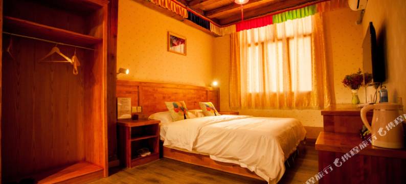 香格里拉古月供氧精品客栈(独克宗古城店)图片