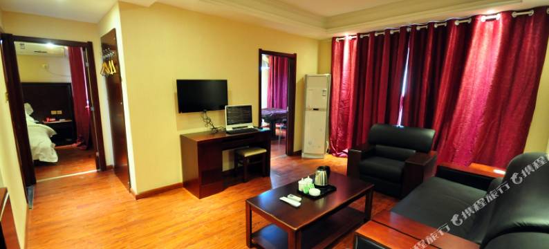 金凤凰商务酒店(郑州博览中心地铁站店)图片