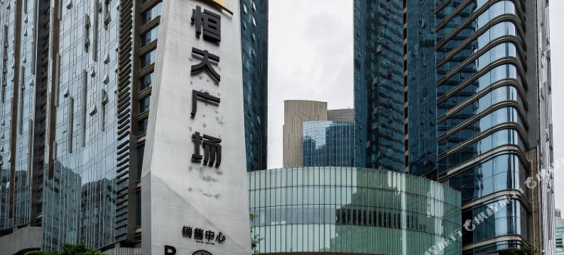 成都270度全落地窗观景房普通公寓图片