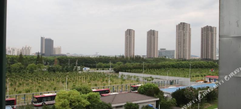 栋梁电竞旅馆图片