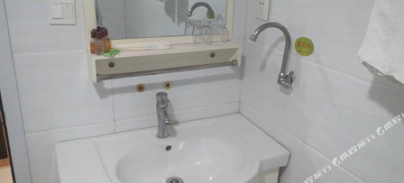 淮北鑫源宾馆(淮北火车站店)图片