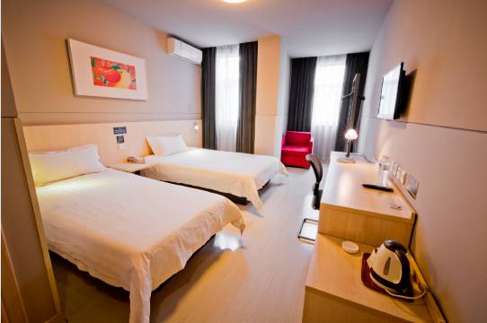 易佰良品酒店(桂林会展中心施家园店)