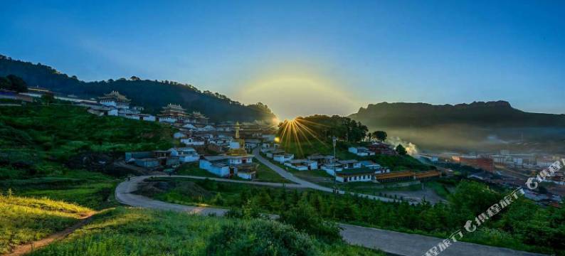 郎木寺郎瑞假日宾馆图片
