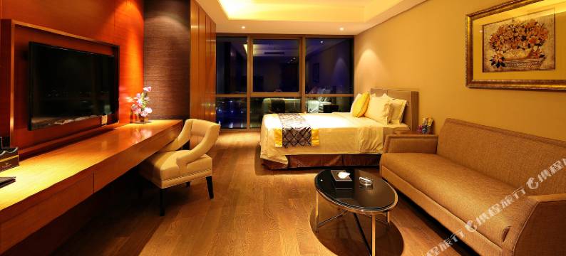 青岛中联众信公寓图片