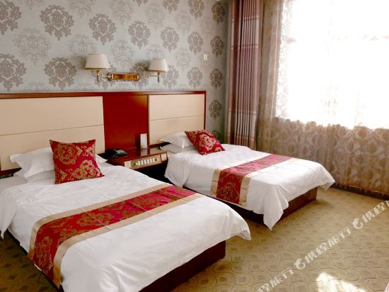 飞机场附近酒店推荐100米左右 200v0o000000fhen88ADB_R_550_412.jpg