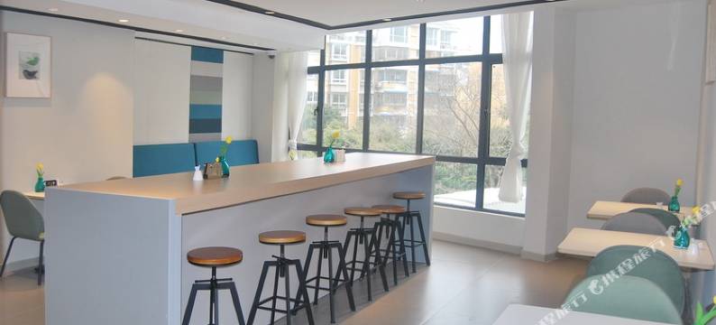 如家商旅酒店(上海曹路民雷路地铁站店)图片