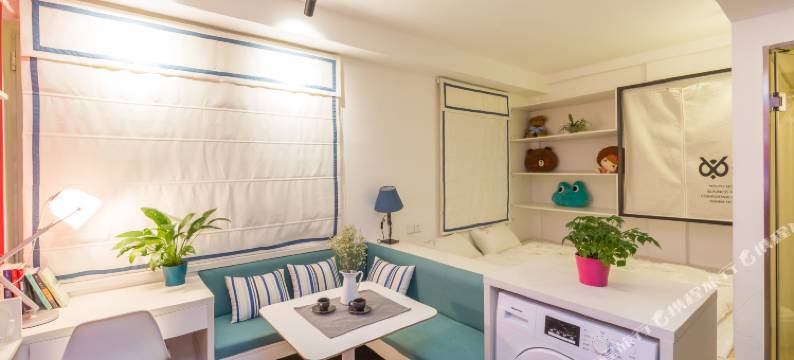 智慧熊酒店(大连火车站中山广场地铁站店)图片