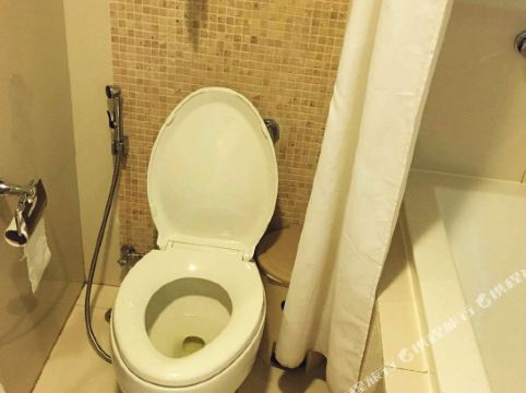 普吉岛安达曼拥抱酒店