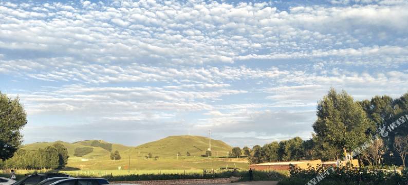丰宁欣龙门假日酒店图片
