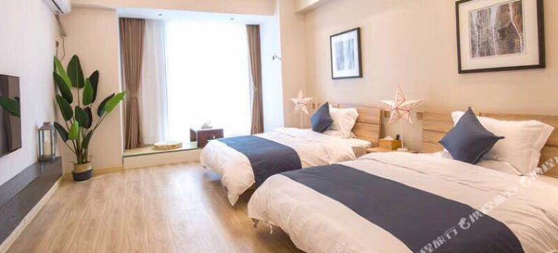 长春云里文艺酒店(绿园区吾悦广场店)图片