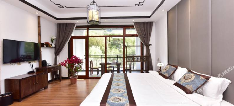 重渡沟月半弯酒店图片