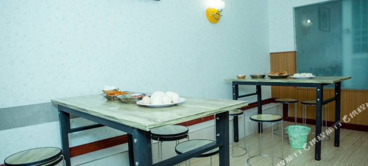 OYO德阳万鑫商务酒店图片