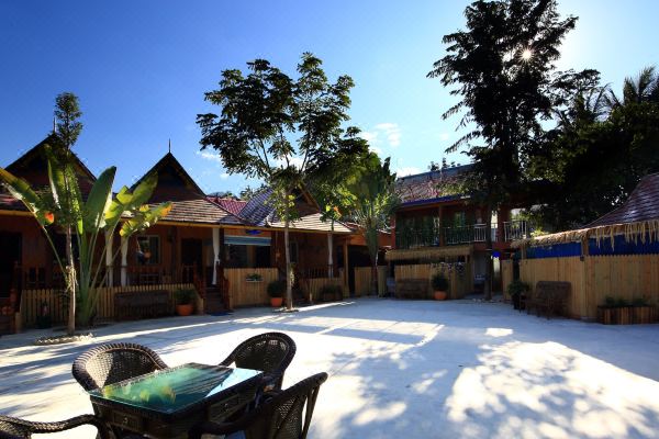 西双版纳61嘎洒小镇61曼达温泉小院客栈(曼达村分店)预订价格