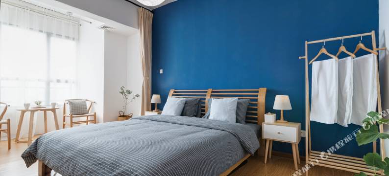 昆明原木旅居简约高颜值民宿图片