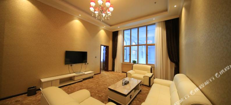 漠河蓝孔雀酒店(北极村店)图片