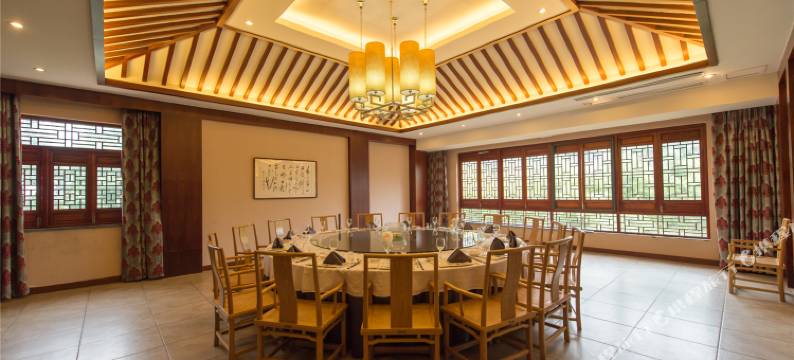 泾县畔水街木屋酒店图片