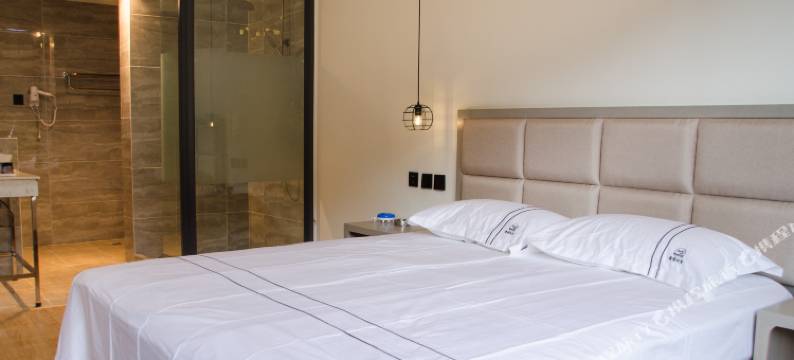 嵩明微漾时光北欧风格艺术酒店图片