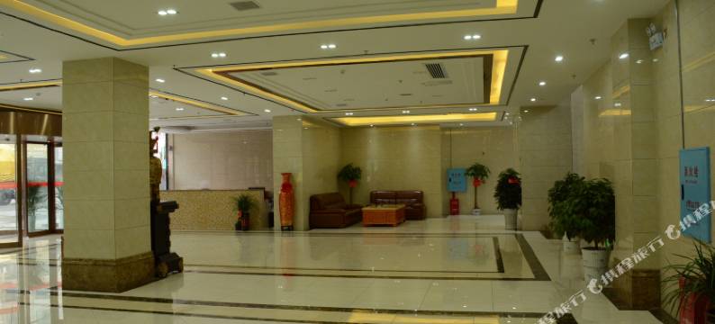 平江御临门国际酒店图片