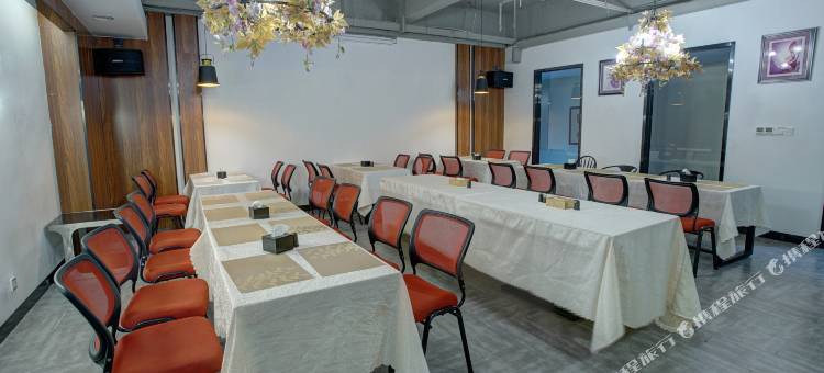汇美酒店(南宁江南平西老牌美食夜市店)图片