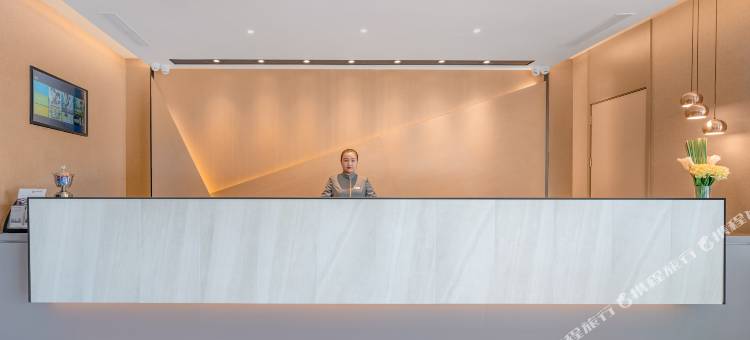 如家商旅酒店(南京火车站北广场红山动物园地铁站店)图片