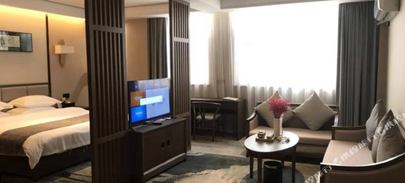 耿马坤源大酒店图片