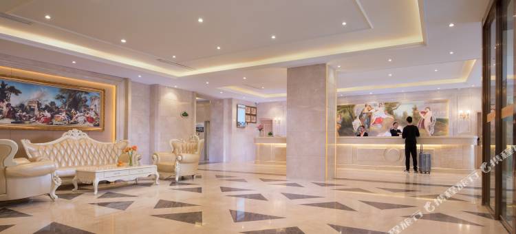 维也纳国际酒店(火车南站玉林生活广场店)图片