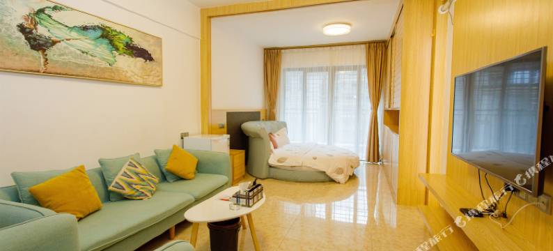 E加hotel精品公寓(湛江万豪店)图片