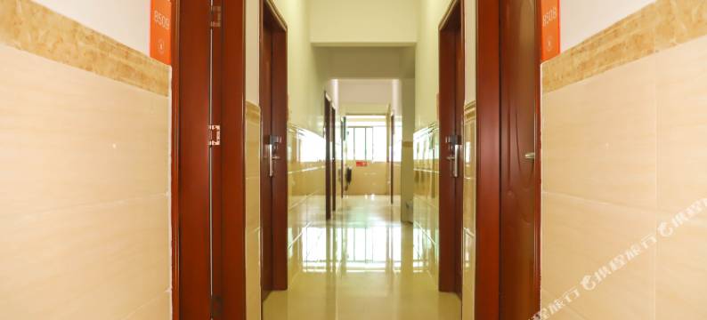 菲菲商务公寓(金湾机场店)图片