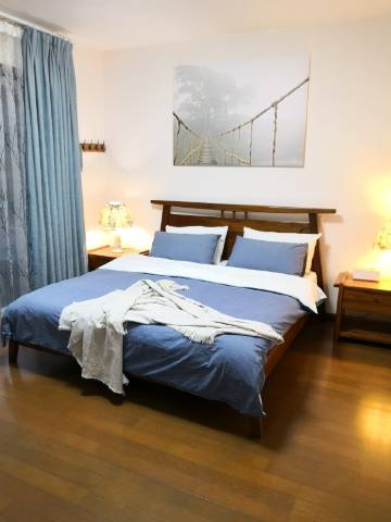 成都萧邦公寓(1714室)