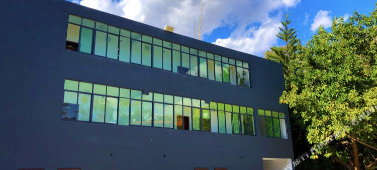 元谋土林宾馆图片