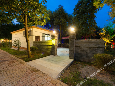 南昌悦游文盛花园酒店(昌北机场店)