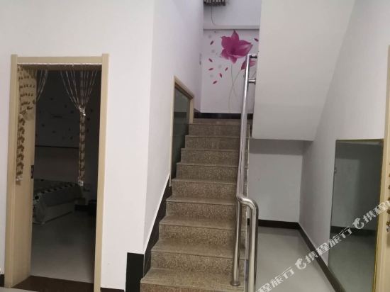 敦煌锦瑟春天民宿